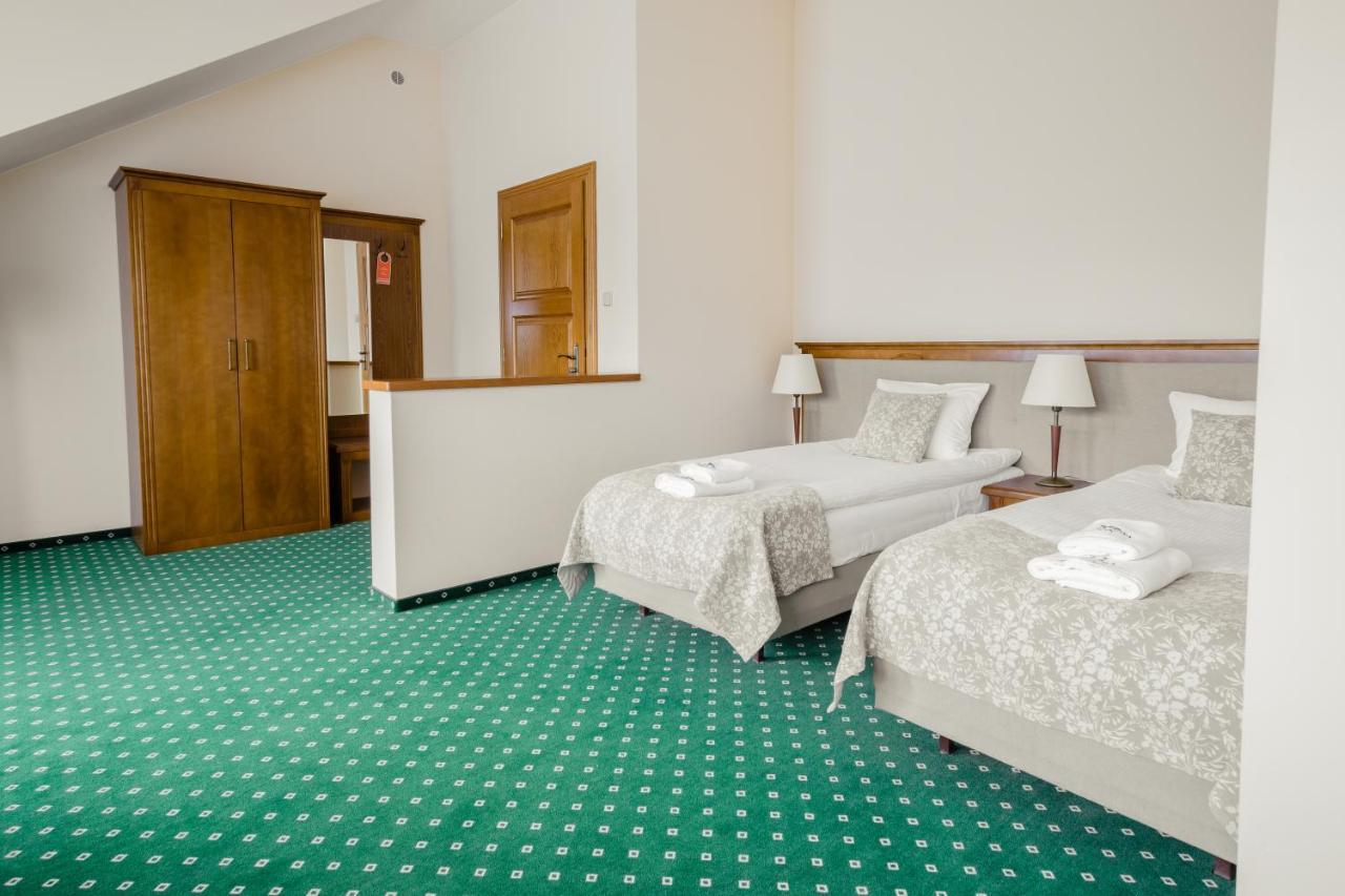 Hotel Ranczo Smyczyna 외부 사진